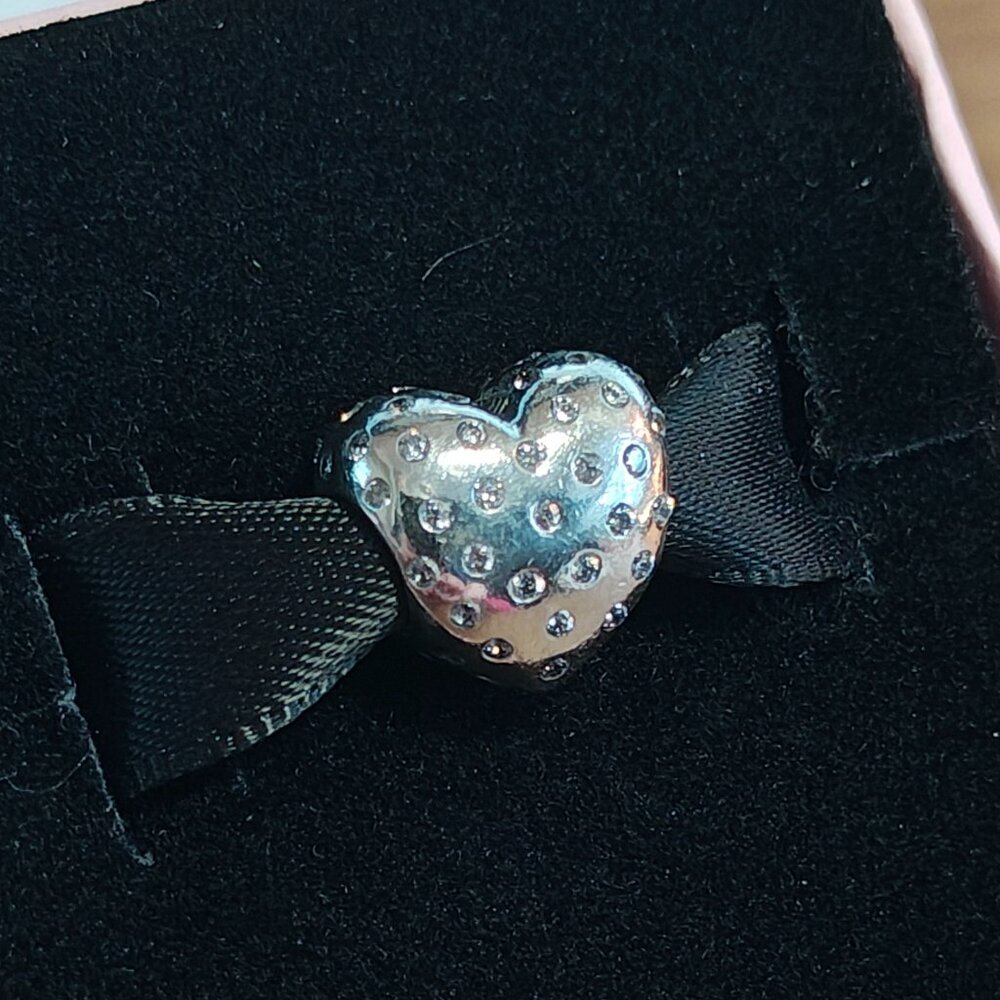 Authentic Pandora Sparkle of Love Charm 791241CZ Silver with CZ